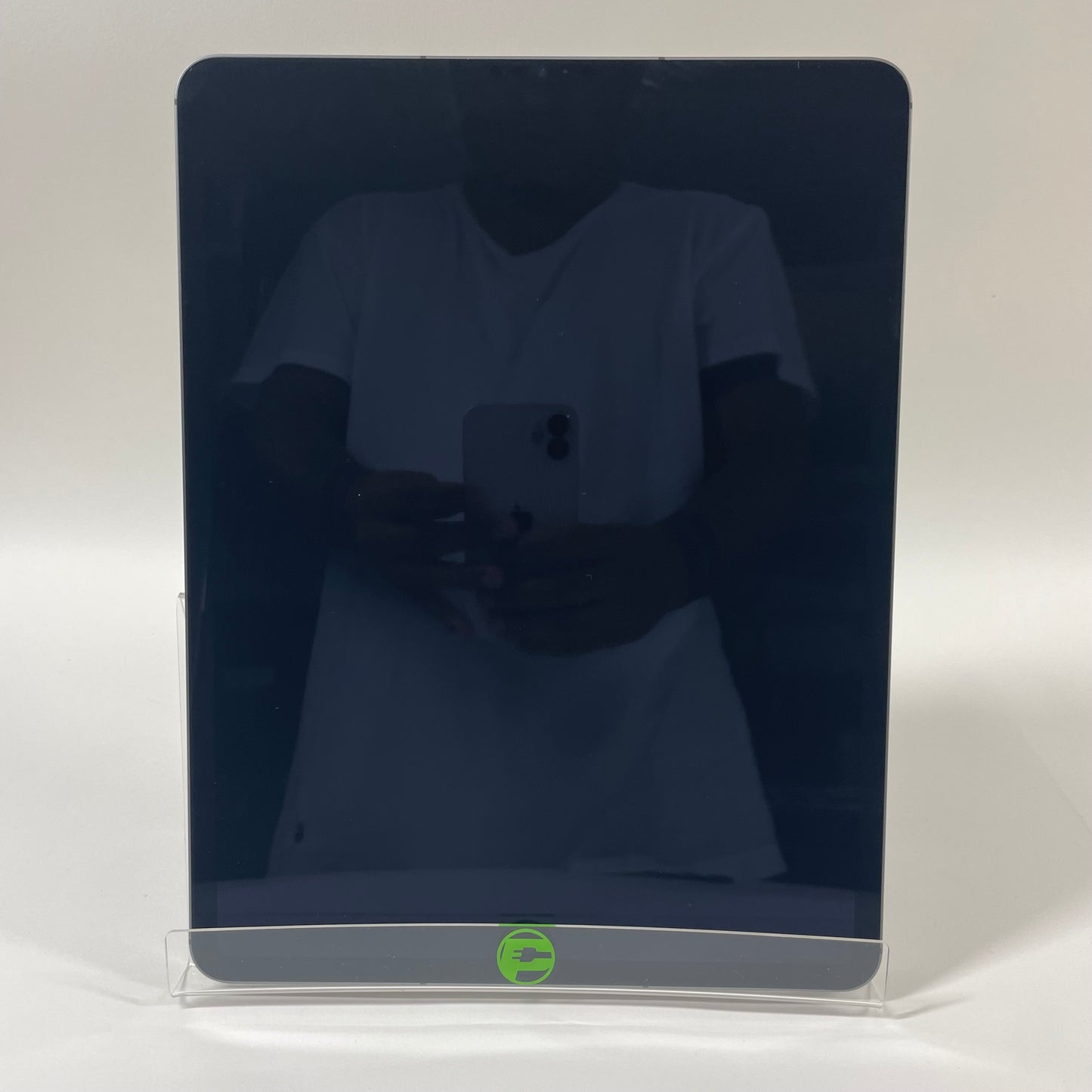 Unlocked Apple iPad Pro 12.9" 5th Gen 256GB Silver MHNW3LL/A