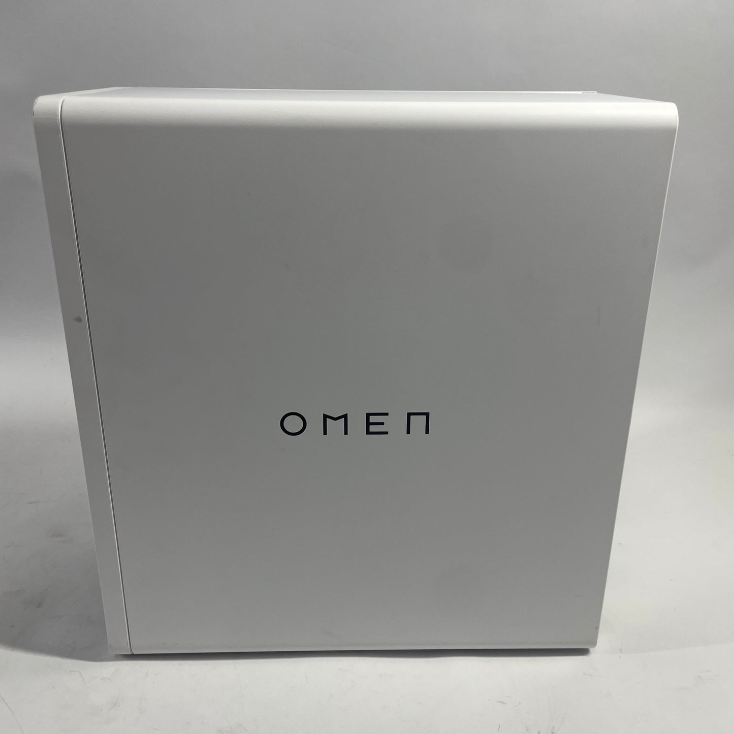 OMEN Custom PC Core i5-14400F 2.50GHz 16GB RAM 1TB SSD GeForce RTX 5060 Ti