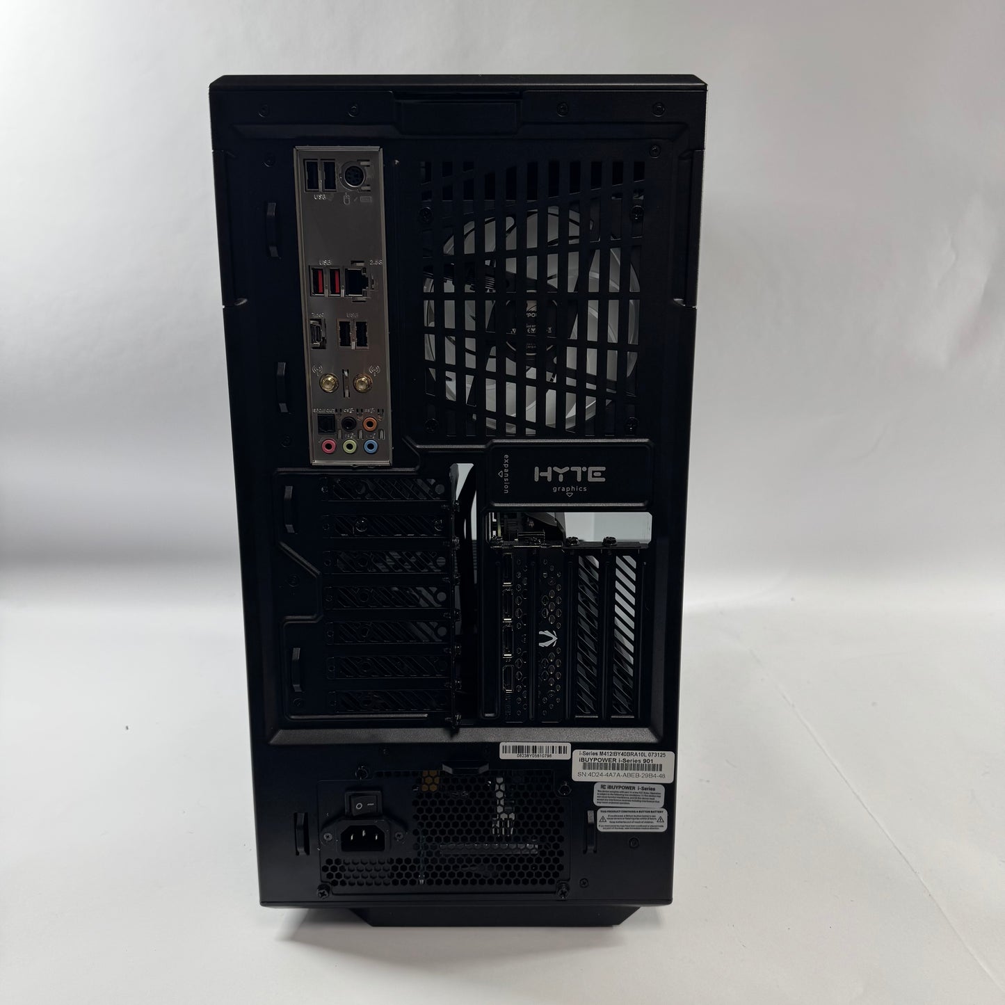 HYTE H5 Flow i7-14700F 4.20GHz 32GB RAM 2TB SSD ZOTAC GeForce RTX 4070